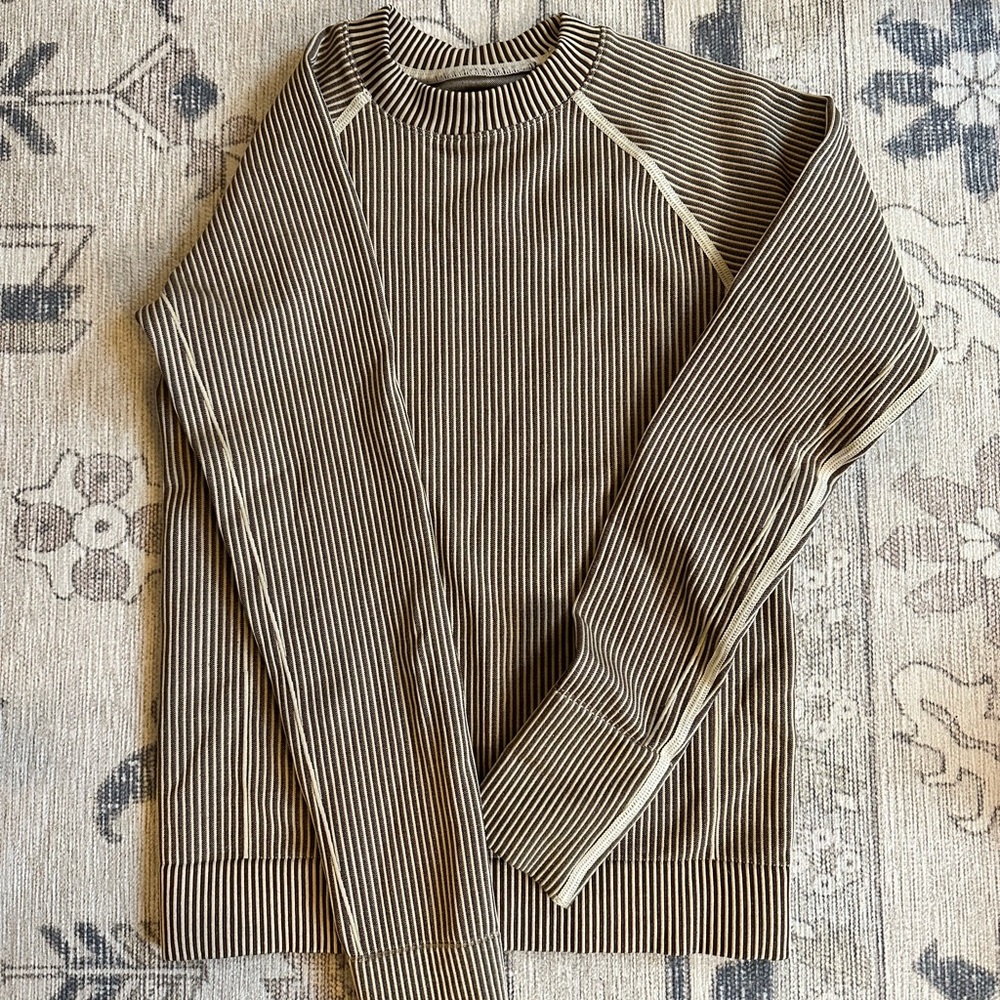 Halfdays Johnson Top - Size S - Color Spiked Cocoa and Oatmilk